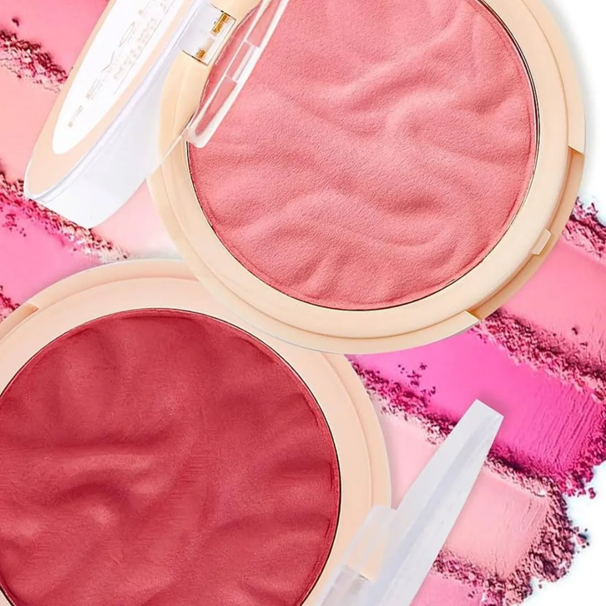 BLUSHER RELOADED - MAKE UP REVOLUTION