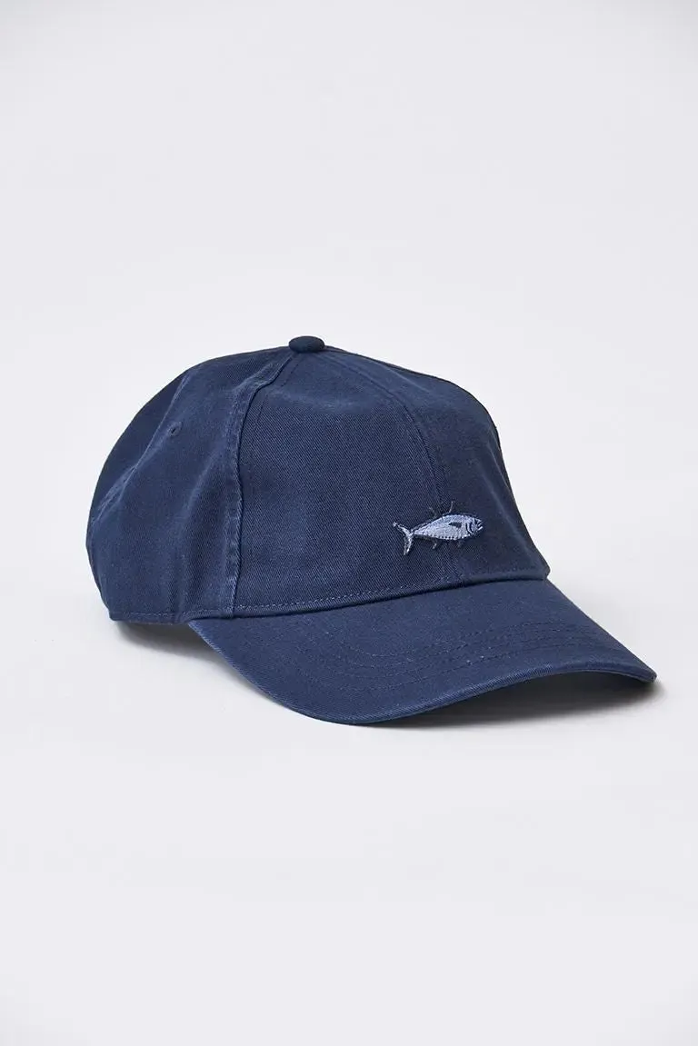 Gorra de algodón con pez bordado