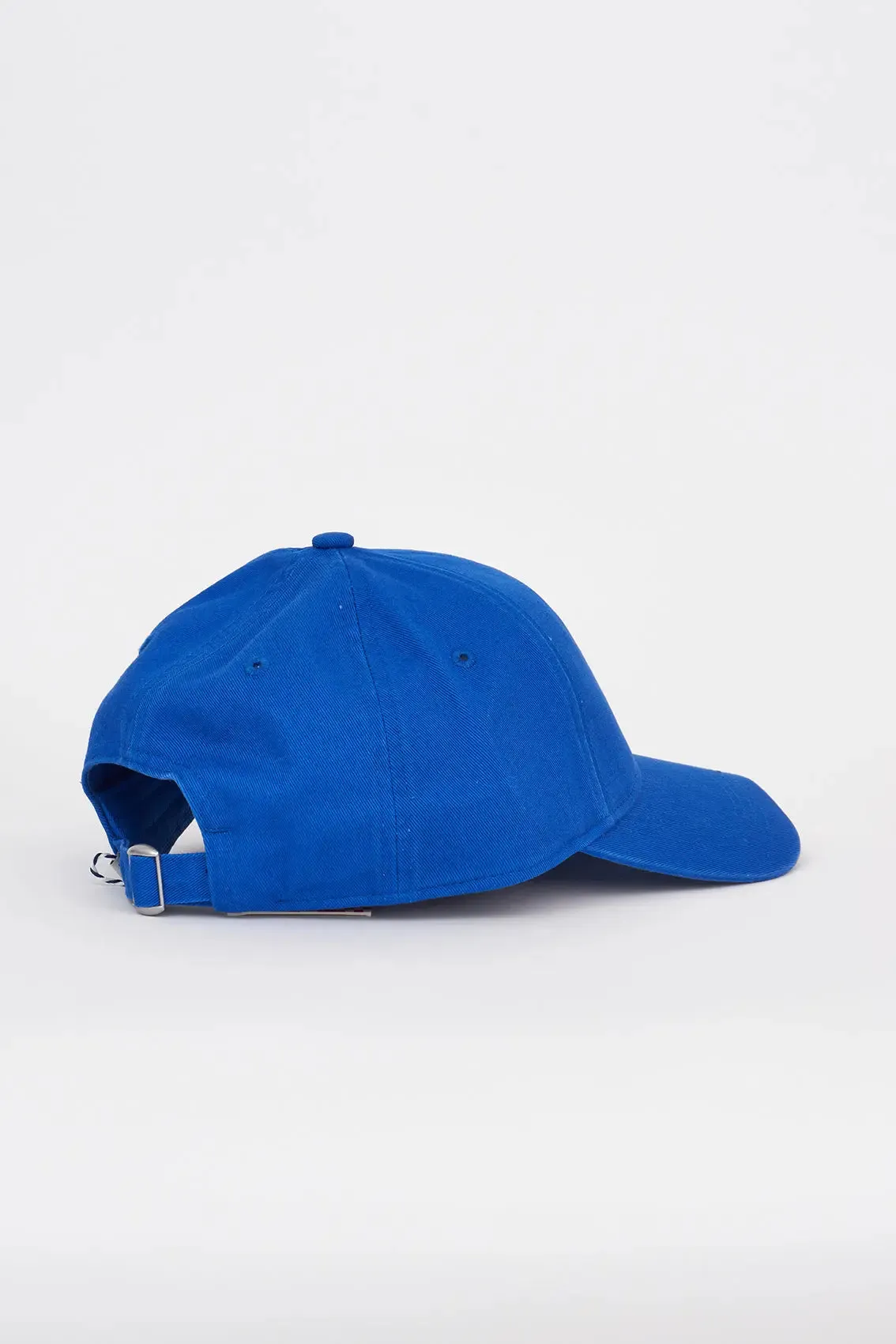 Gorra de algodón con timón bordado